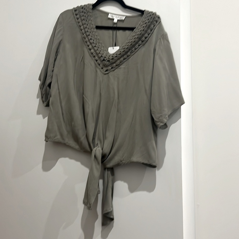 Green Front Tie Blouse- NWT- size L